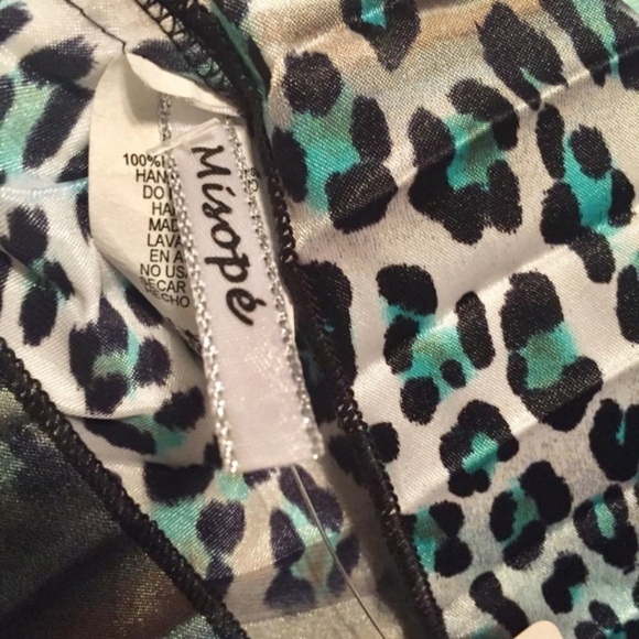 NWT Embellished Misopé Coverup Open Back S - Picture 5 of 6